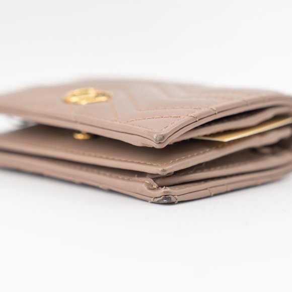 Gucci GG Marmont card case wallet - Picture 8 of 14